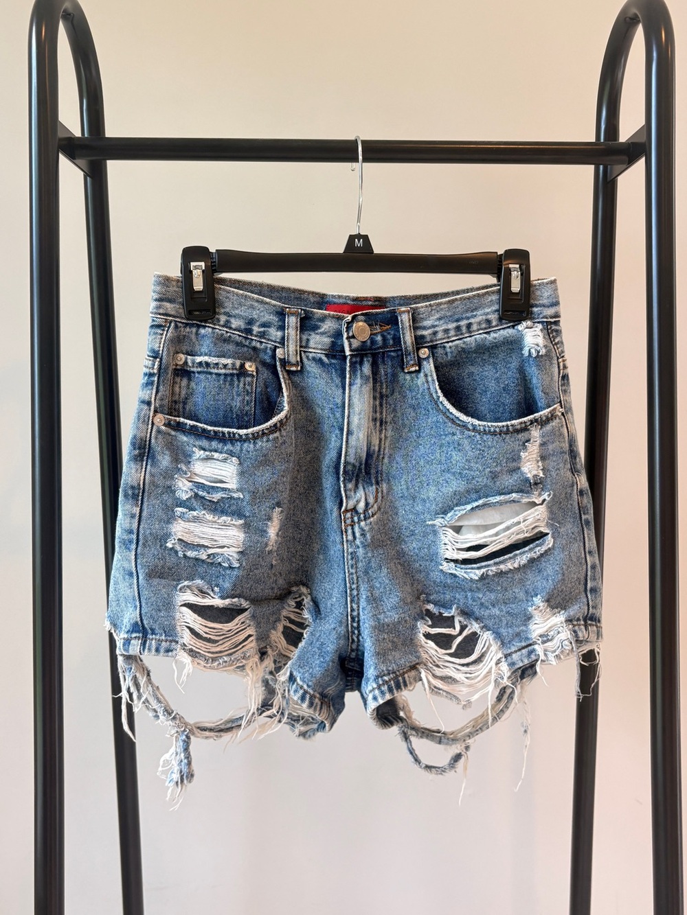 Signature8 Heavily Distressed High-Rise Light Wash Denim Shorts Size Small